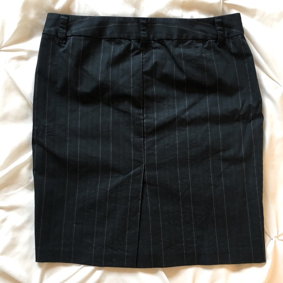 Vintage 2000’s Guess Skirt - Picture 2 of 6